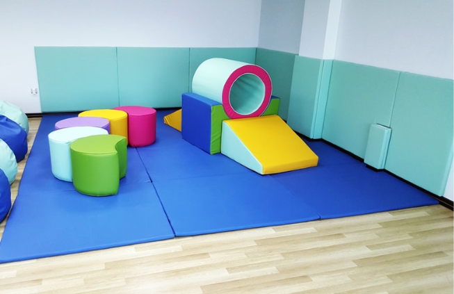 Padded Wall Mats (8)